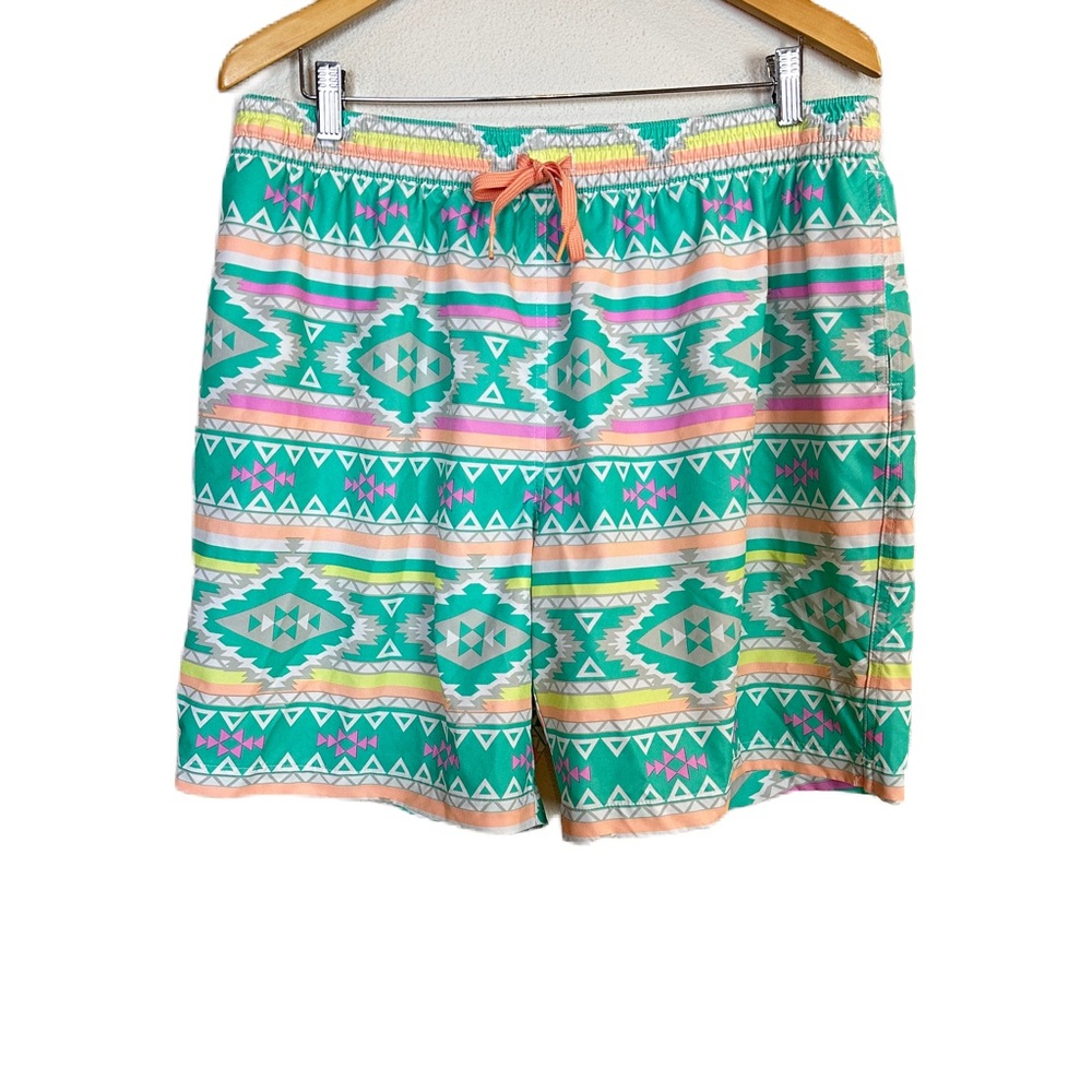 Chubbies The En Fuegos 7” Stretch Classic Swim Trunk Men’s 2XL Aztec Multicolor